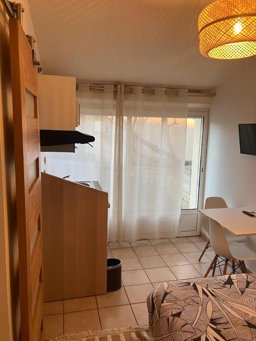Le Nid Castries - Charmant Logement Complet Et Equipe Centre Castries Proche Montpellier Εξωτερικό φωτογραφία